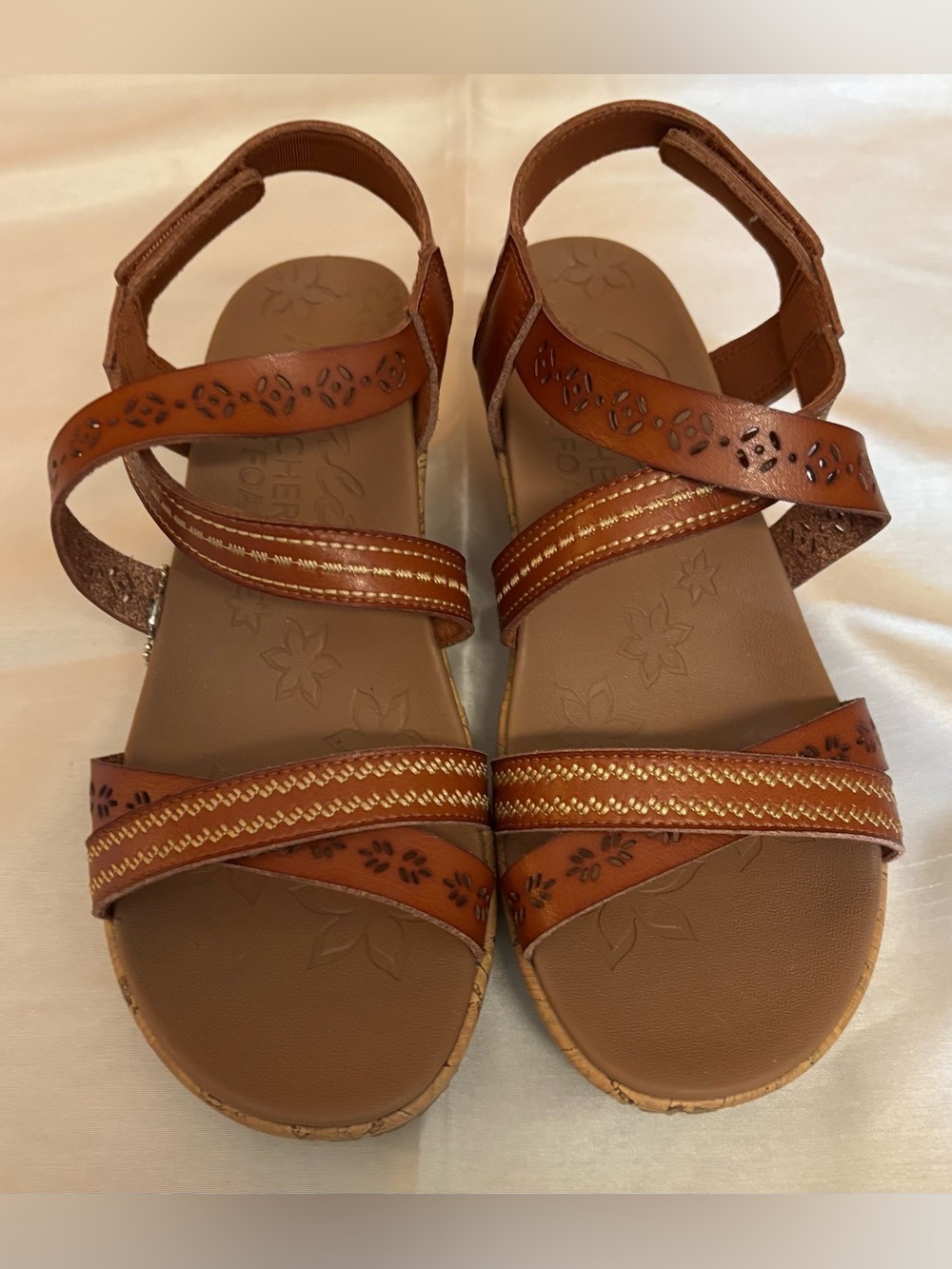 Skechers Cali Beverlee Delicate Glow Wedge Leather Sandals Size 8 BRAND NEW